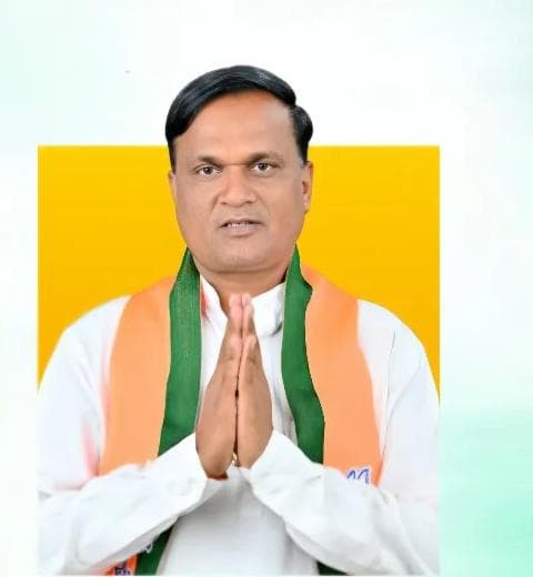 दिनेश आनंदा अंभोरे
